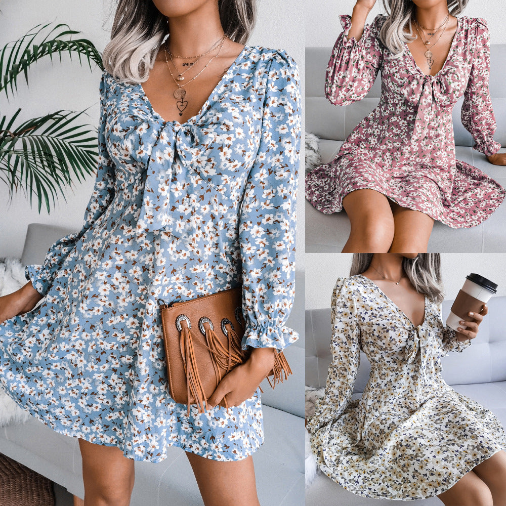 Dame Boho-inspireret minikjole med sløjfe-detalje Stilla