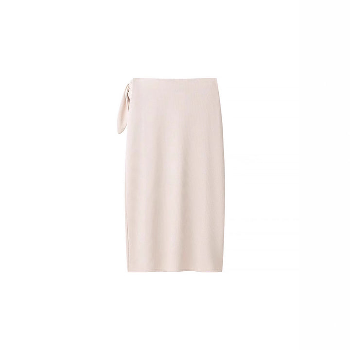 Dame sarong med elegant knude og flydende materiale Stilla