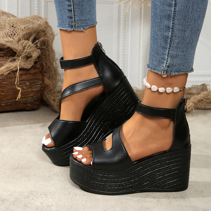 Dame Wedge-sandaler med fashionable rem-design og skridsikker sål Stilla