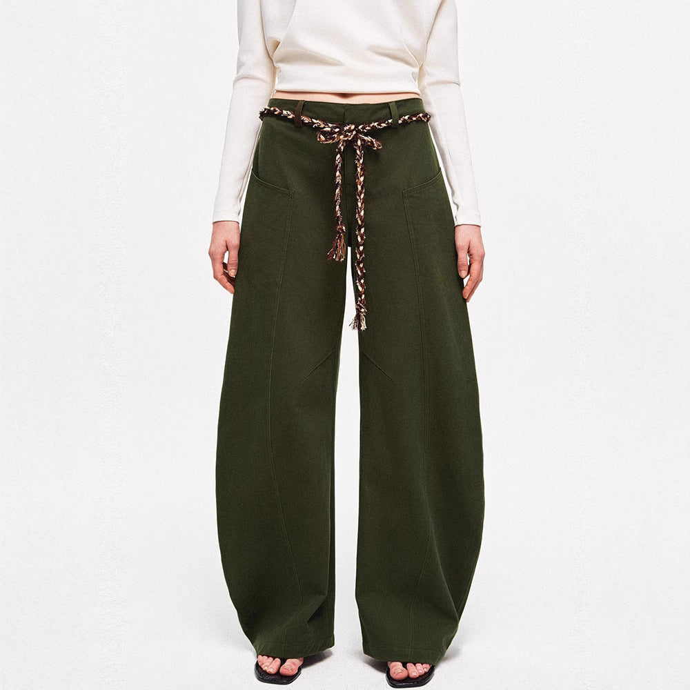 Kvinders brede chino bukser med elegant design og flettet bælte Stilla