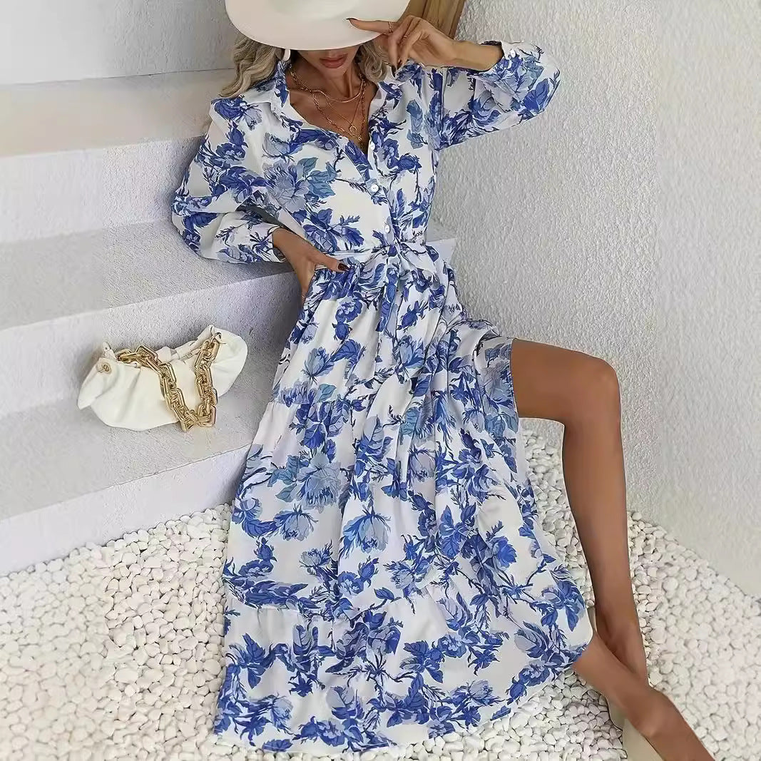Dame skjorteblusekjole med floral design Stilla