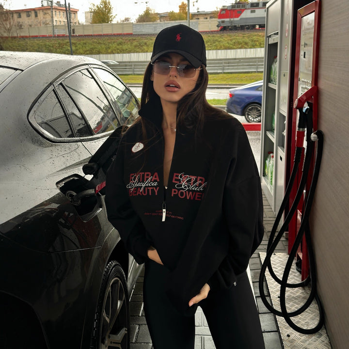 Dame Oversized Zip Sweater med kreativ tekst og moderne design Stilla