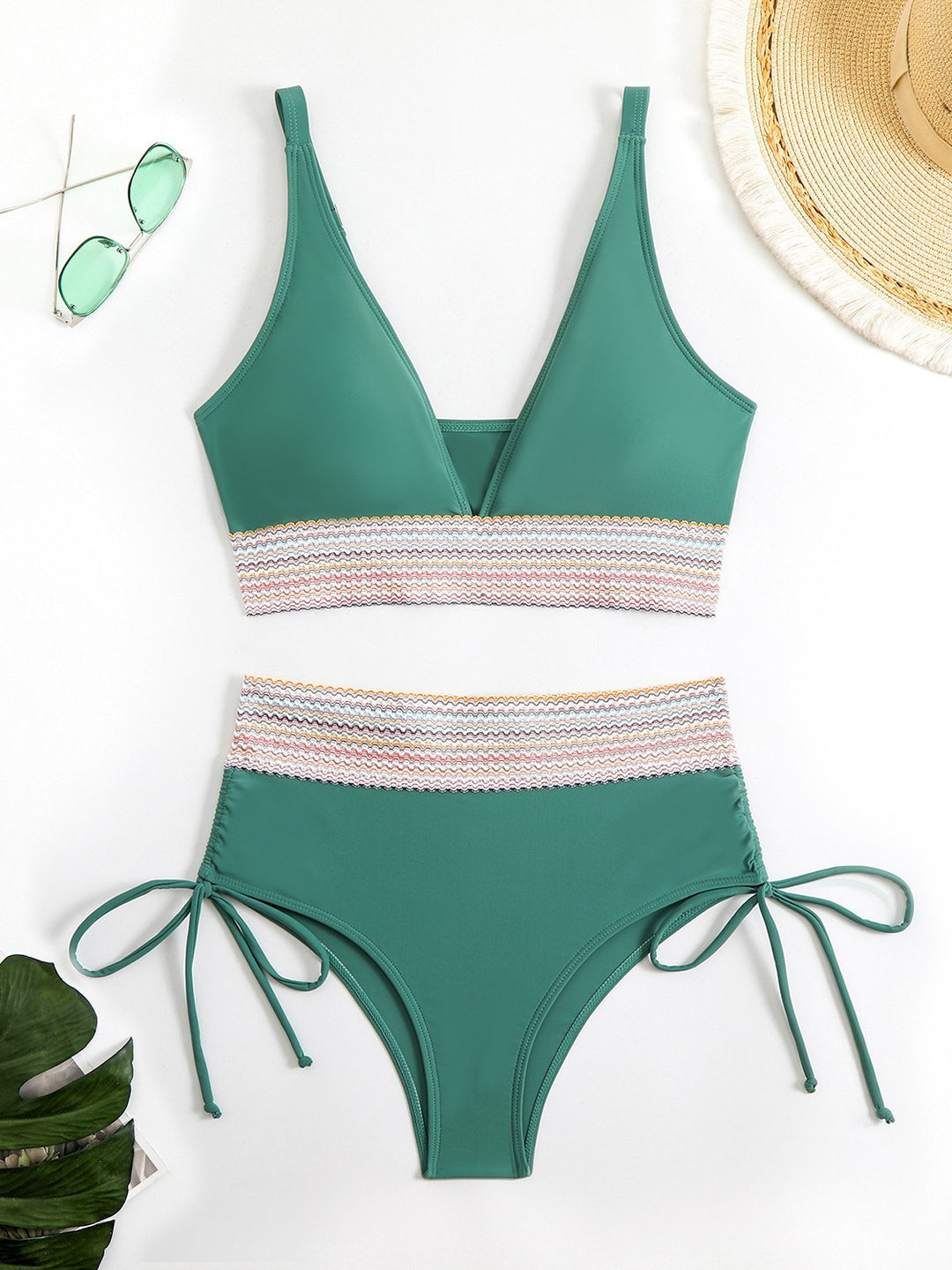 Dame Kvalitets Bikini med justerbare stropper og moderigtigt design Stilla
