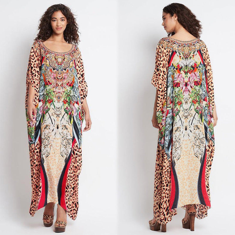 Dame Kaftan med kunstfærdigt dyremønster og glamourøse detaljer Stilla