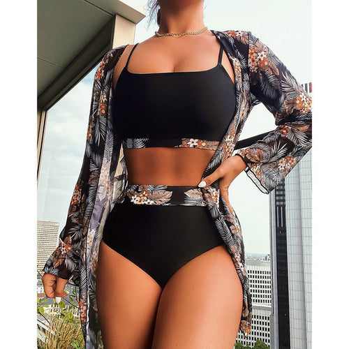 Dame Bikiniset med elegant blomstret Cover-Up Skovae