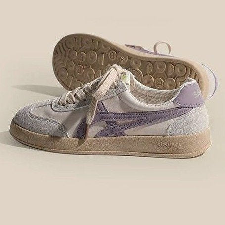 Dame livsstil sneakers med åndbart mesh-overflade og fashionable accenter Stilla