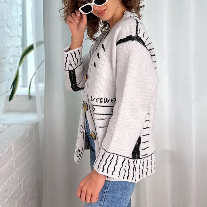 Damer løs strikket cardigan med detaljeret design og store knapper Stilla