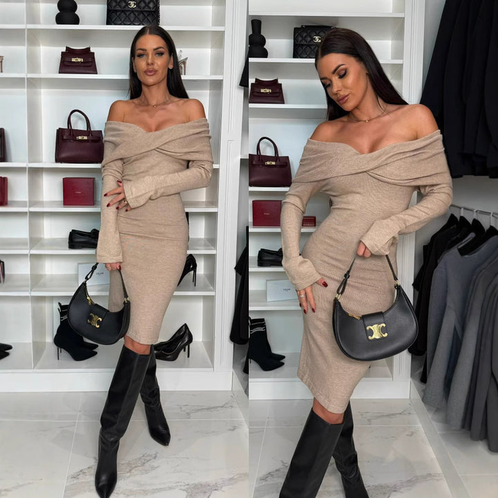 Dame Figurformet aftenkjole med off-shoulder design og lange ærmer Stilla