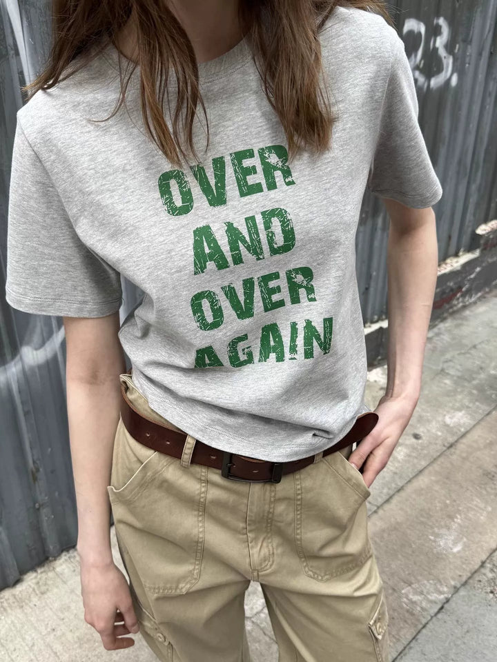 Dame Kortærmet T-shirt med Bogstav Print Slim Fit Hvid