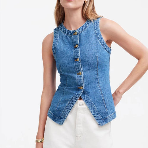 Dame denim jakke med asymmetrisk snit og dekorative knapper Skovae