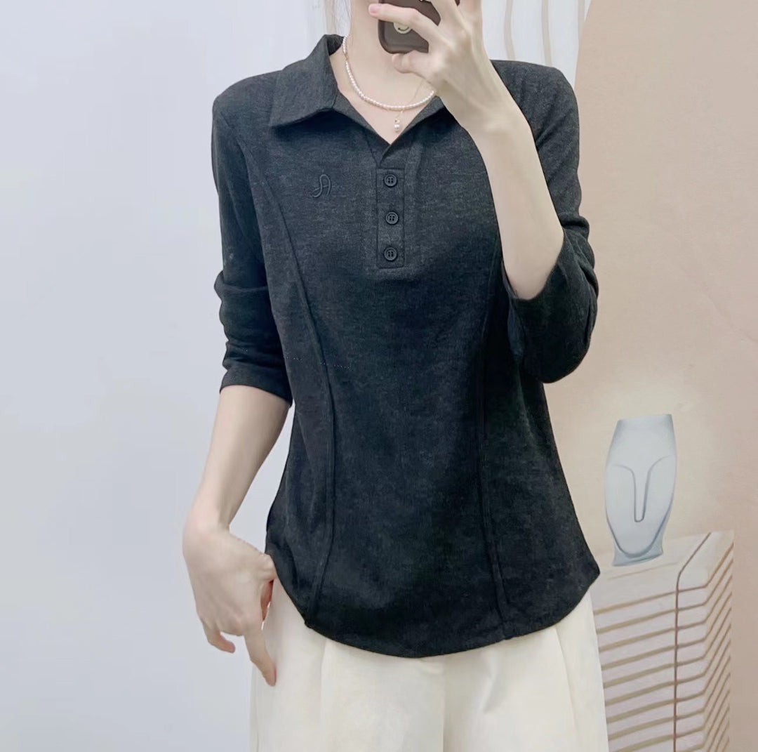 Dame Langærmet Poloshirt med moderne krave og dekorative knapper Stilla
