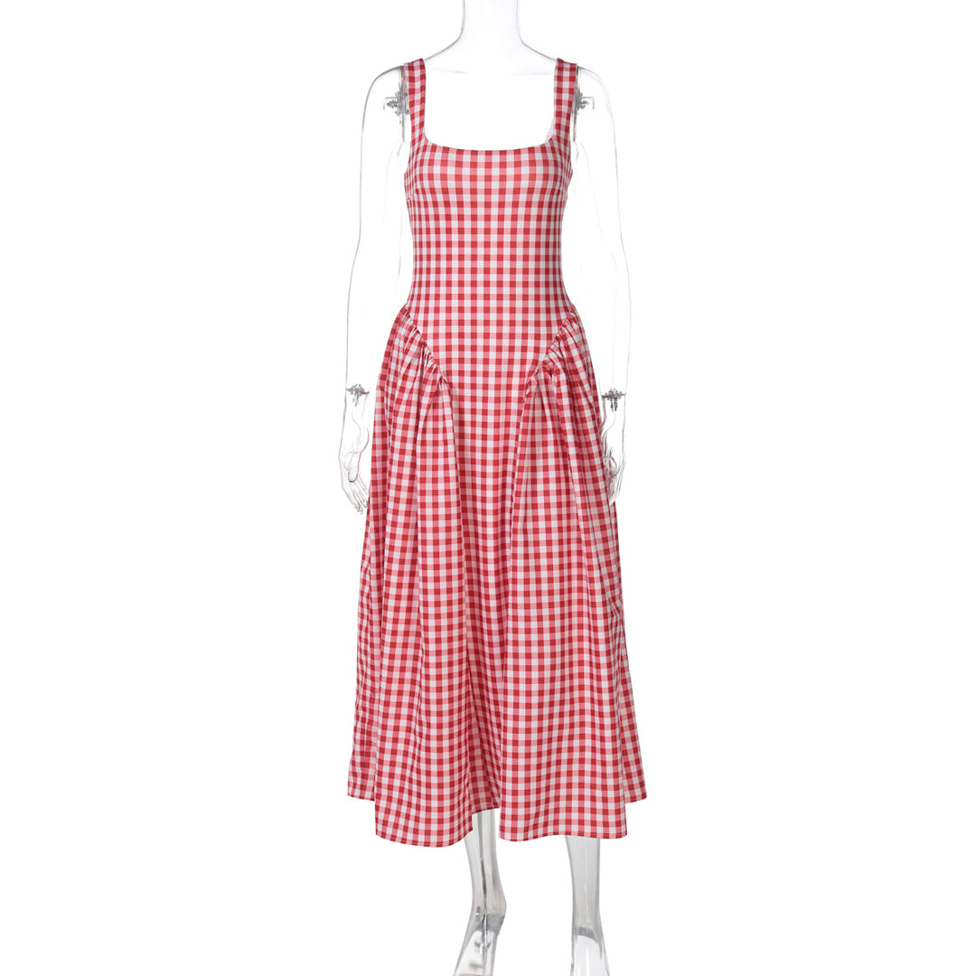 Dame sommerligt maxikjole med ternet design og sidelange draperingselementer Skovae
