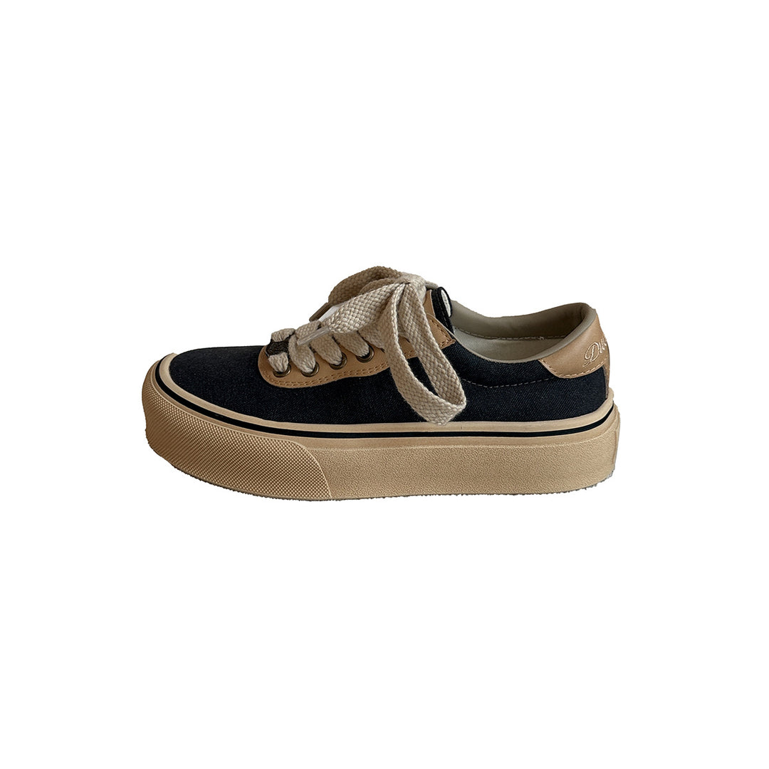 Femme Casual Canvas Sneakers med strukturerede detaljer Stilla