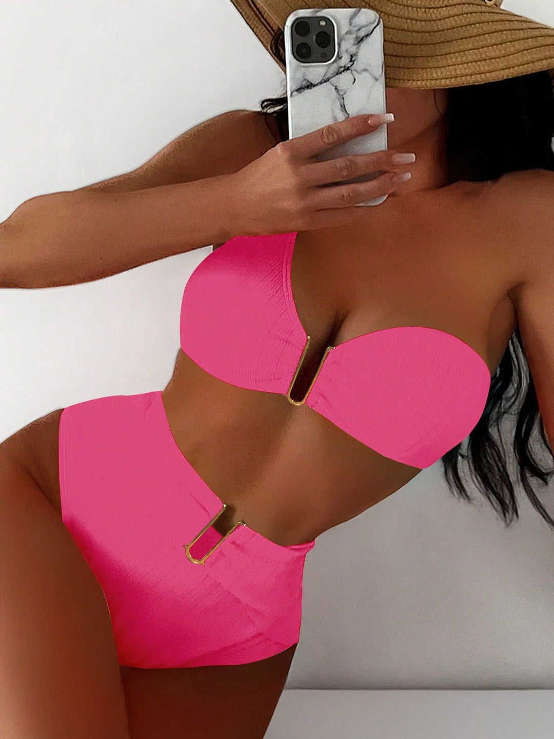 Dame Bikini-sæt med slidstærk høj talje og stilfuldt clasp-design Stilla