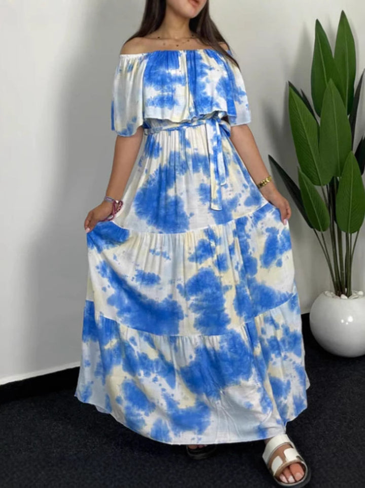 Dame maxikjole i afslappet boho-stil med off-shoulder-udskæring og bindebælte Stilla
