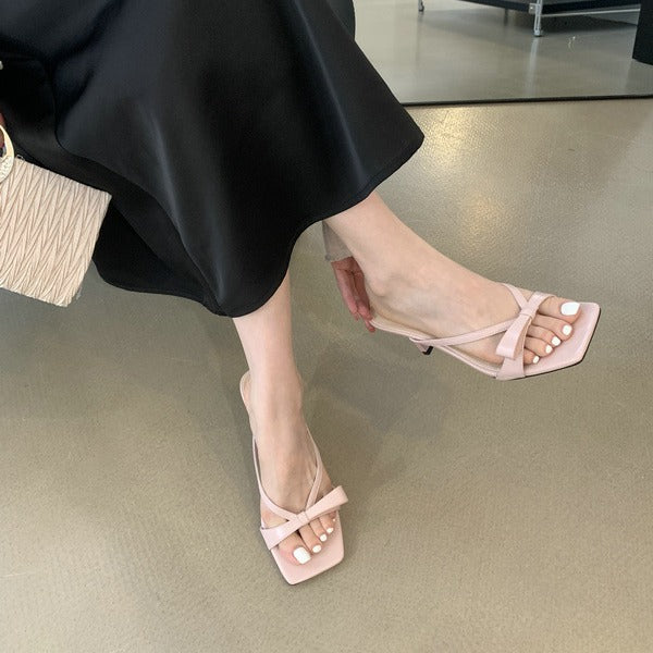 Dame elegante og stilige slingback-sandaler med dekorativt sløjfedesign Stilla