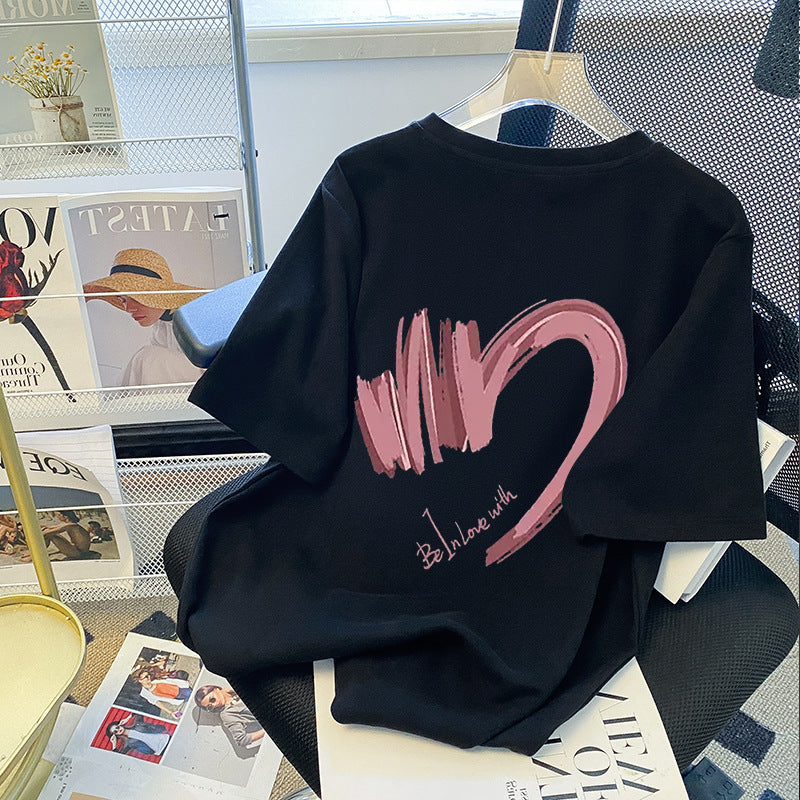 Dame T-shirt med moderne hjertemotiv og afslappet snit Stilla