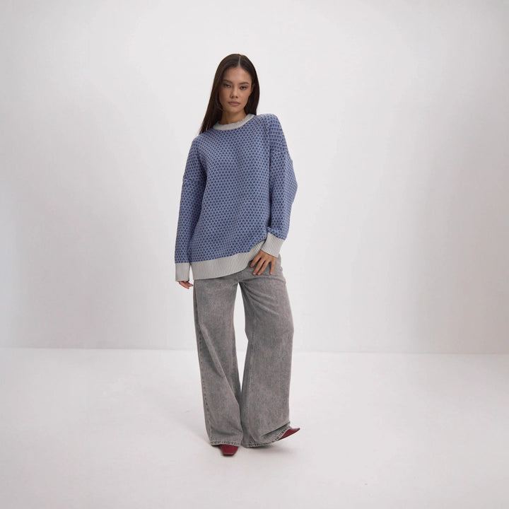 Kvinders strikket pullover med elegant zigzagmønster og blød rund halsudskæring Stilla