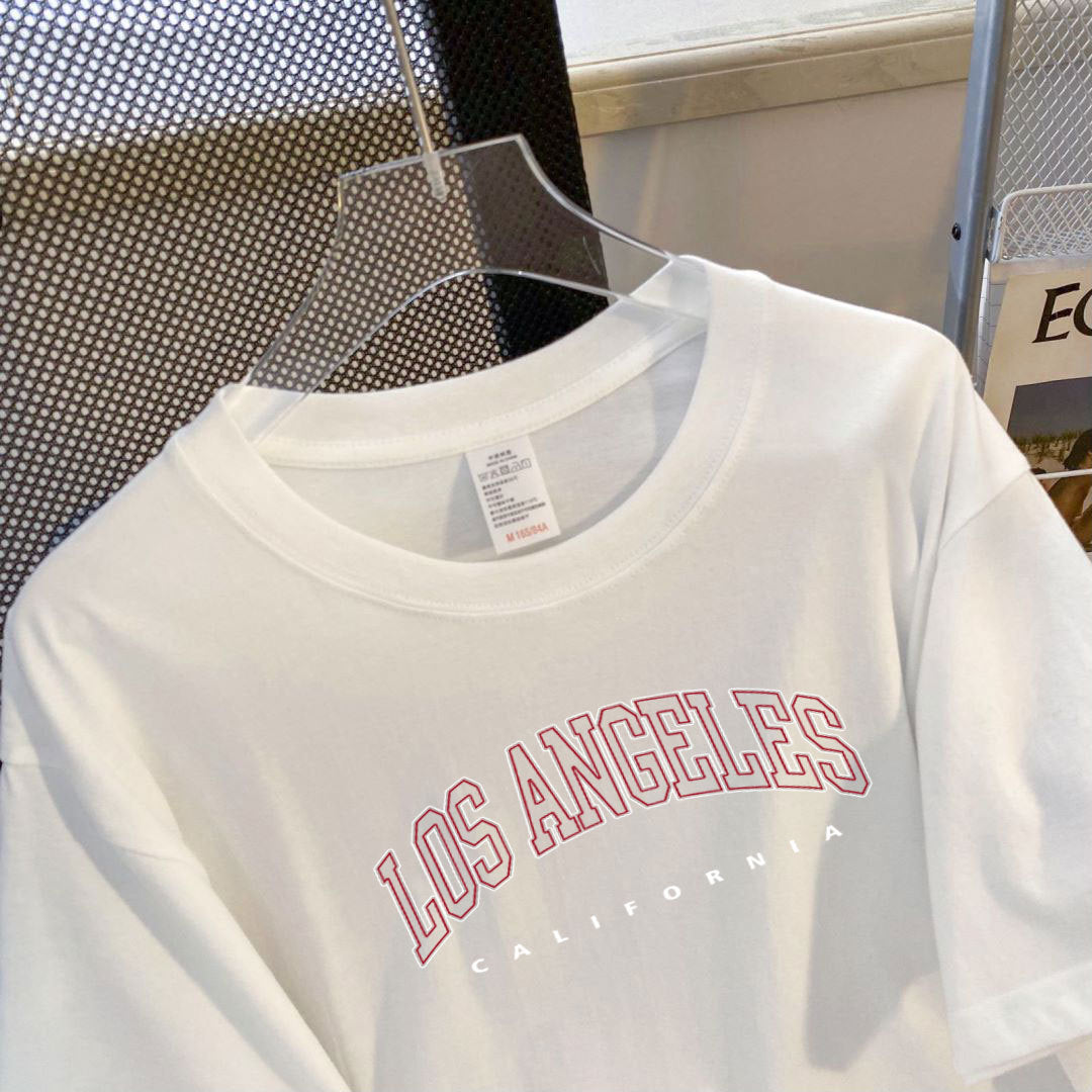 Dame T-shirt med stilfuld Los Angeles tekst og afslappet pasform Stilla
