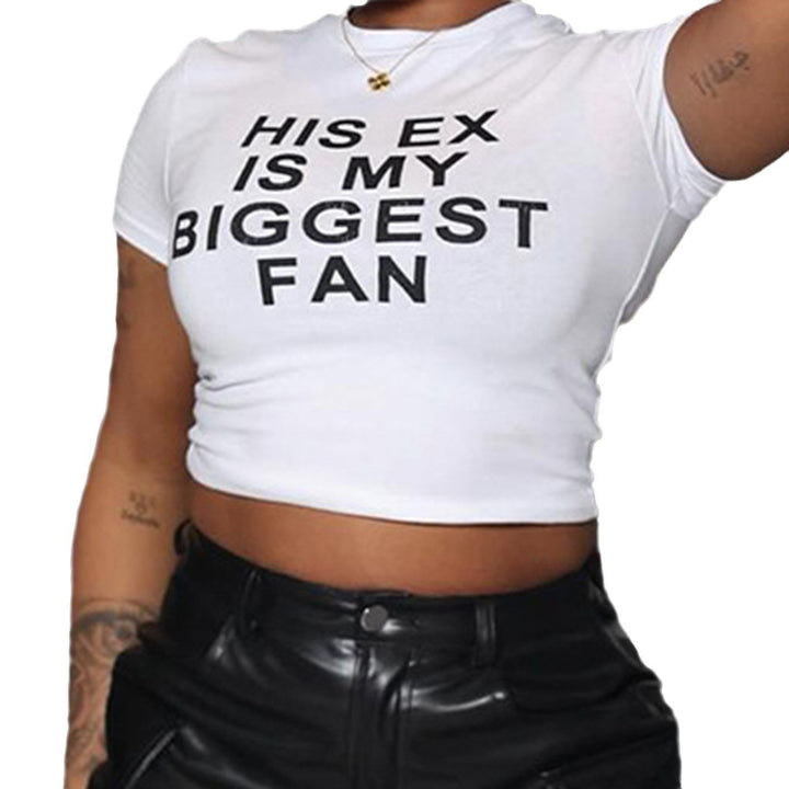 Dame crop-top med sjov tekst og figursyet snit Skovae