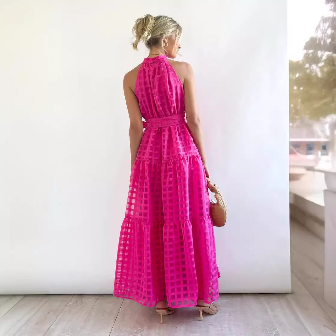 Dame maxikjole med svajende skørt og elegant rynkning Stilla