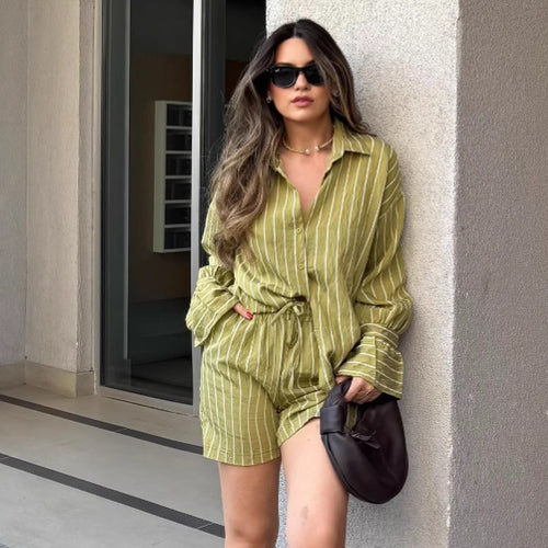 Dame Lækkert striped blusekjole med taljeret skæring Stilla