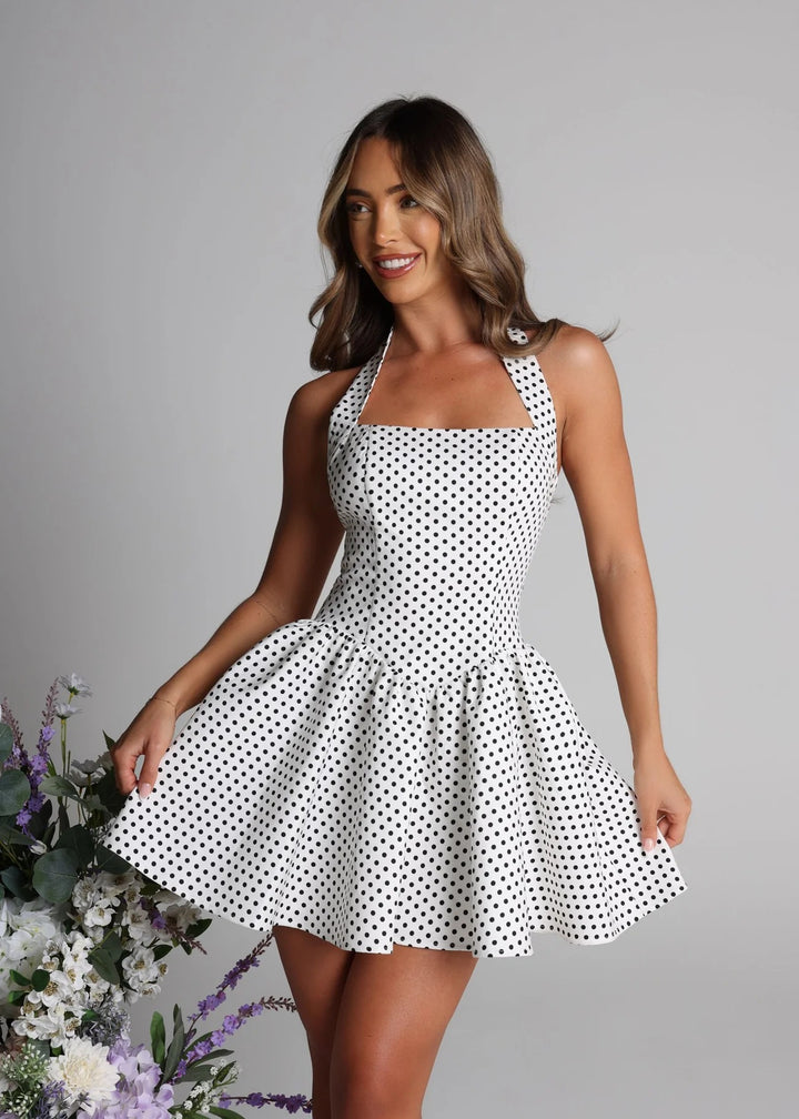 Dame Polka Dot Sommerkjole med talje og voluminøst skørt Skovae