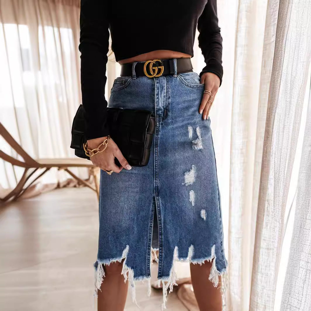 Dame Midi-Denimnederdel med fremragende destroyed-detaljer og moderigtigt slids Stilla