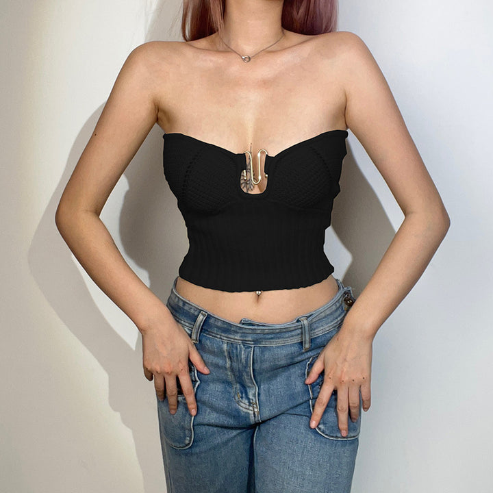 Dame strapless top med detaljeelskende ribstrik og moderne udskæring Skovae