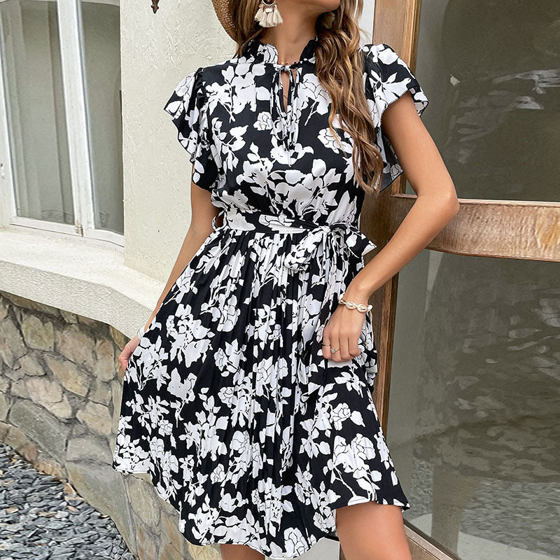 Dame Floral Print Midi Kjole med elegante Flæsekant Stilla