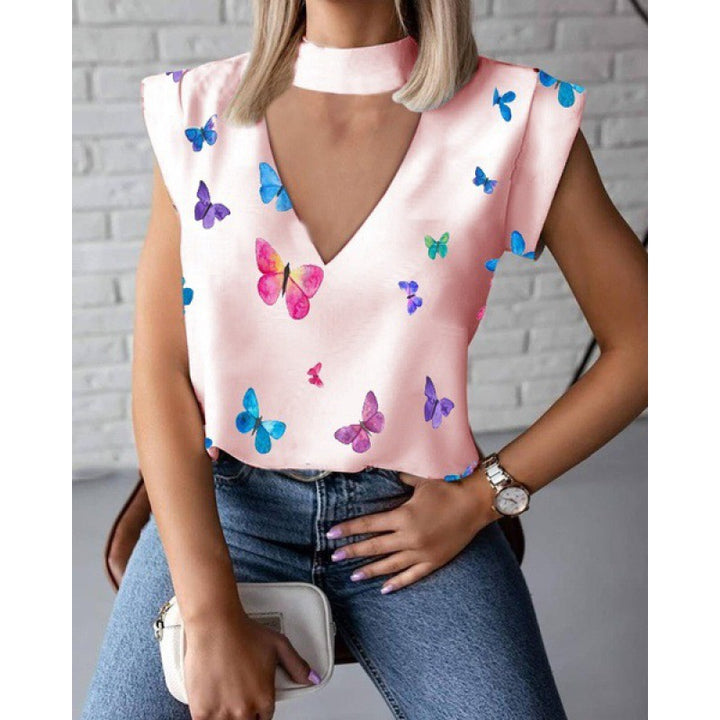 Kvinders top med dyb V-hals og trendy choker Stilla