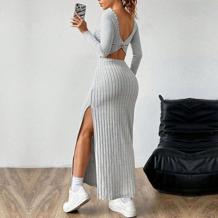 Kvindernes Maxi Kjole med Elegant Ribbet Strik og Chic Slids Stilla