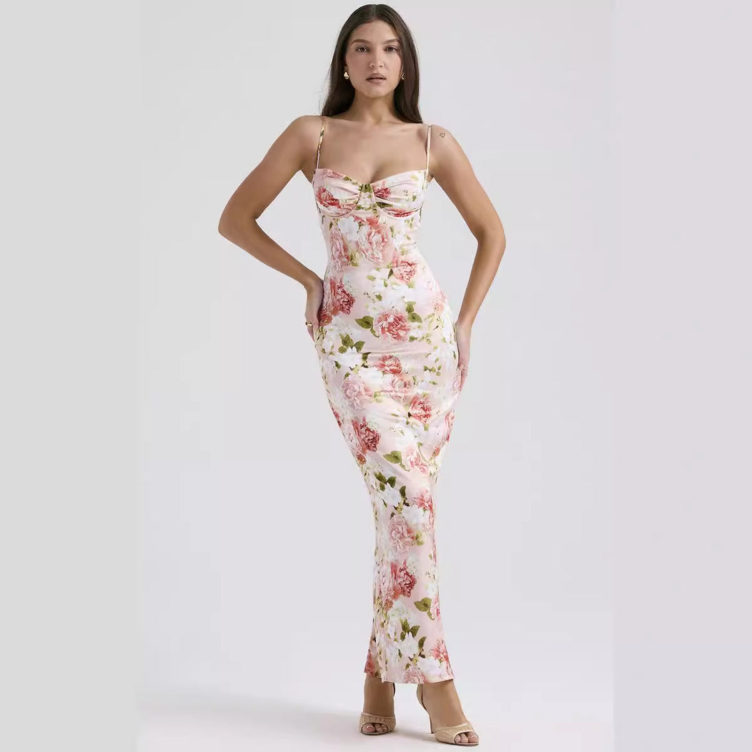 Dame maxikjole med elegant blomsterdesign og raffinerede ruffles detaljer Stilla