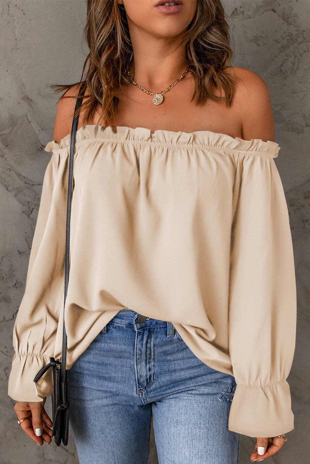 Dame elegant Off-Shoulder-bluse med flæsekant og luftige ærmer Stilla