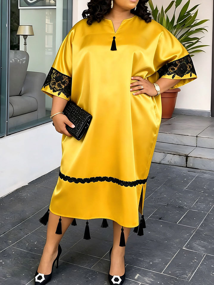Dame Elegant Satin-Kaftanrobe med Blondeakcenter Skovae