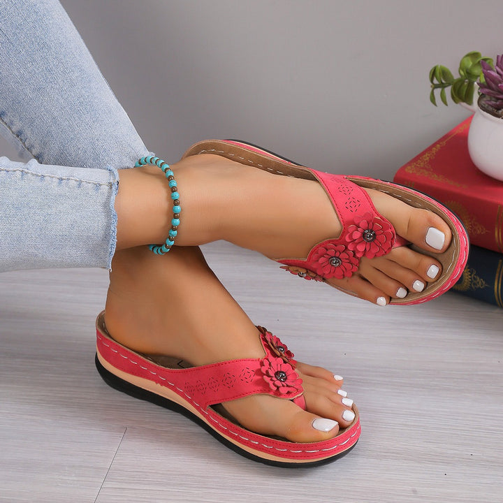 Dame flip-flops med blomsterdekoration og ergonomisk fodseng Stilla