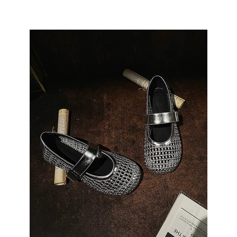 Dame Elegante og moderigtige Ballerinas med rem Stilla