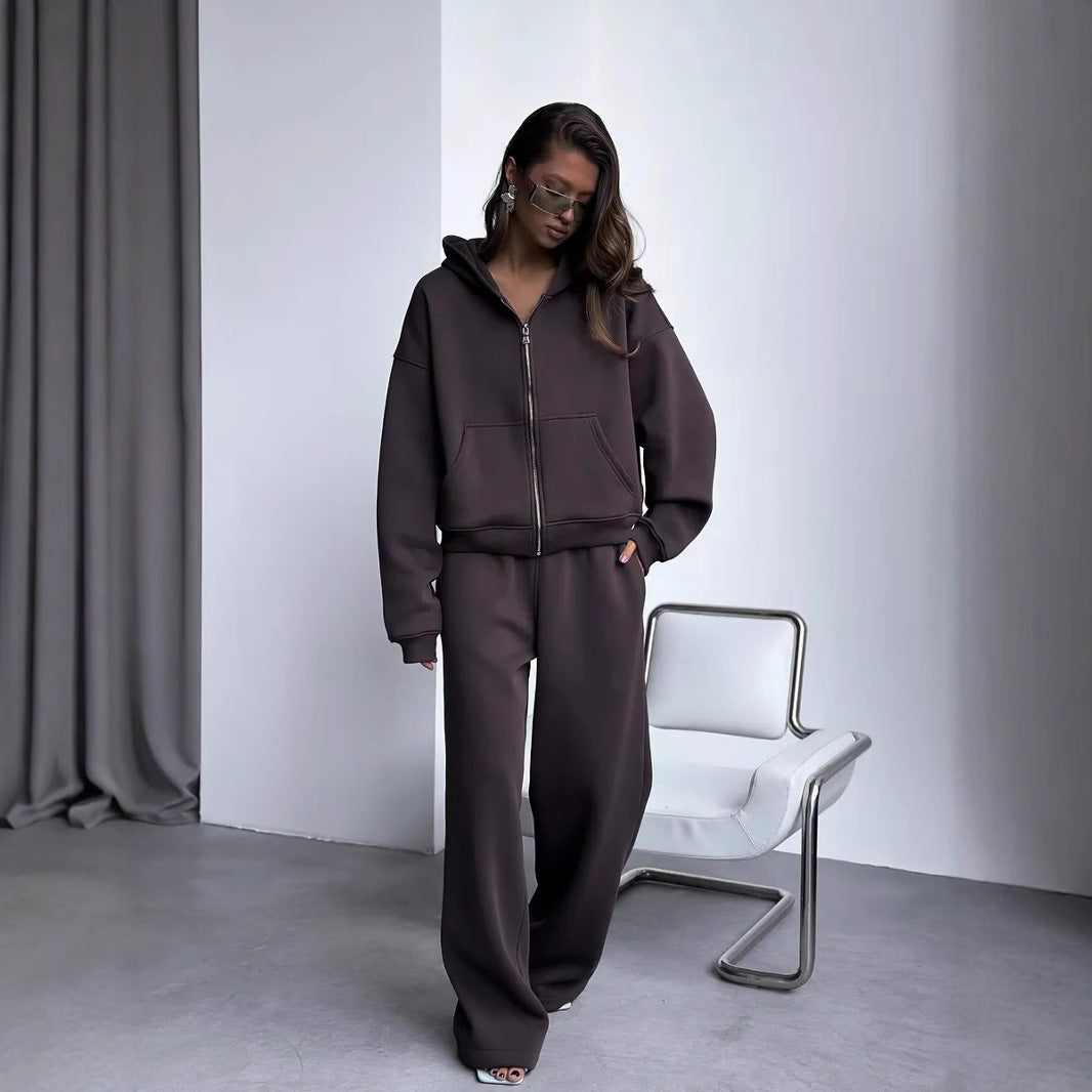 Kvinders fashionable hoodie med høj kvalitet lynlås og behagelig pasform Skovae