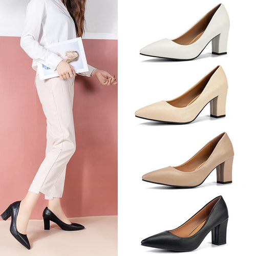 Dame Pumps med elegant blokhæl og spidse design Stilla