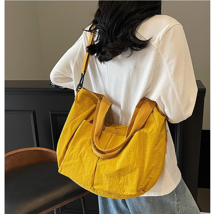 Femme Allvejr Utility Hobo Bag Stilla