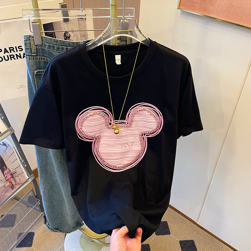 Dame T-shirt med kreativ Mickey Mouse tryk og kvalitets paillettryk Stilla