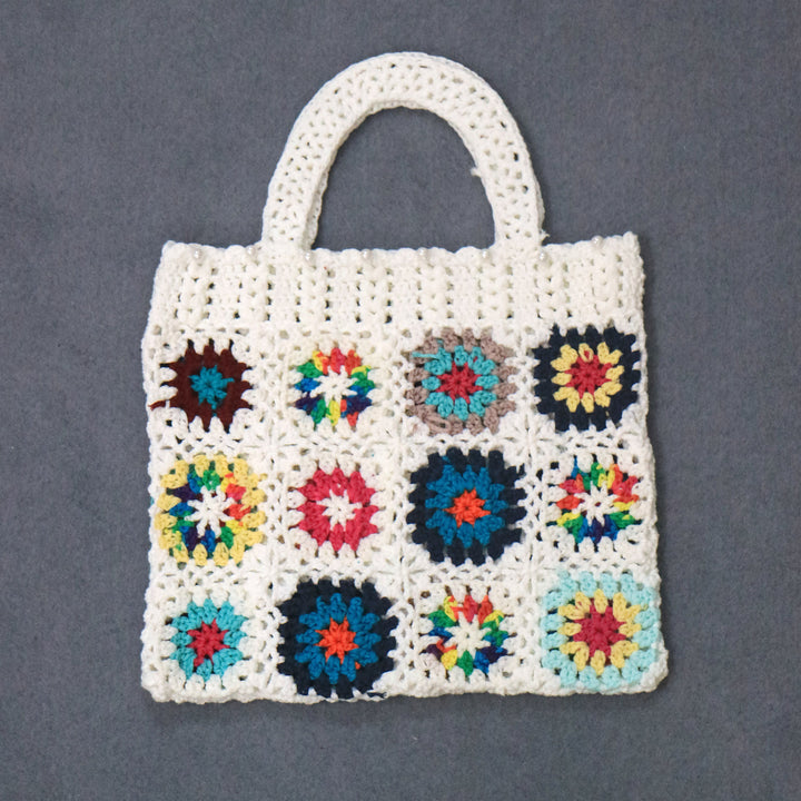 Dame hæklede taske i farverigt Granny-Square-design Stilla