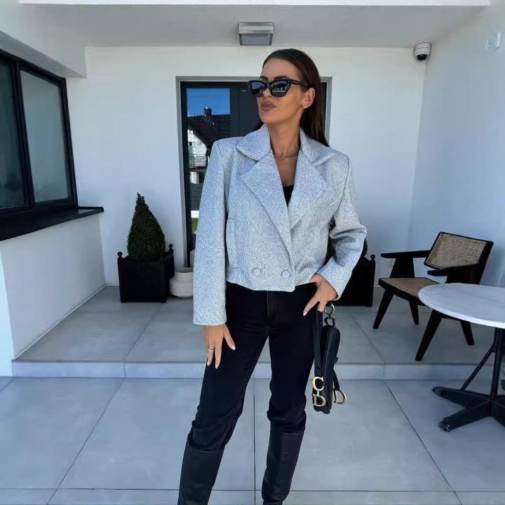 Dame moderigtig Cropped Blazer med dobbelte knapstolper og struktureret stof Stilla