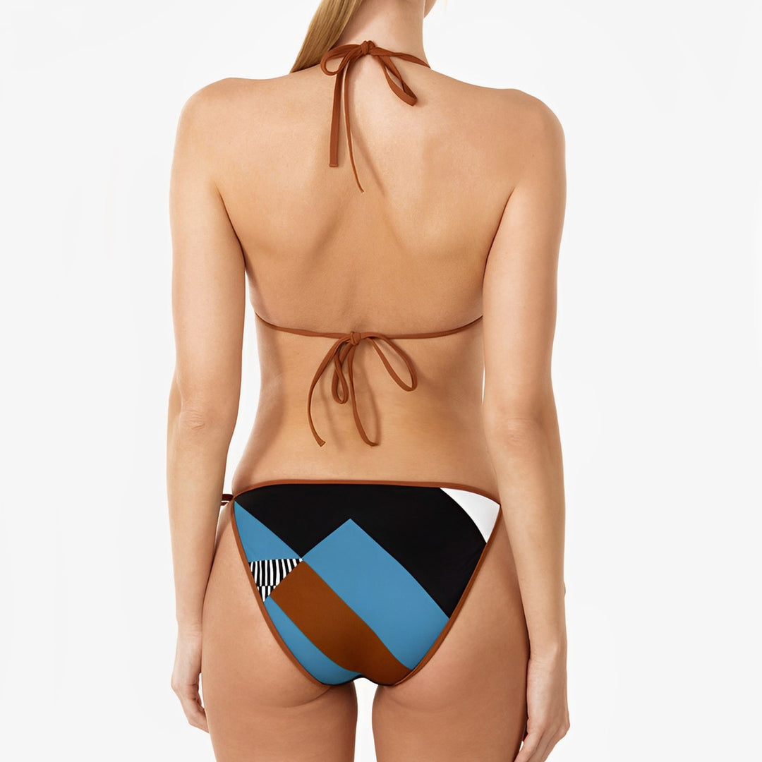Dame Triangel-Bikini med moderne grafikdesign og justerbare snore Skovae