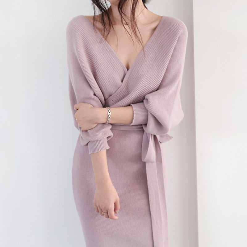 Femme V-hals-strik-midi-kjole Stilla