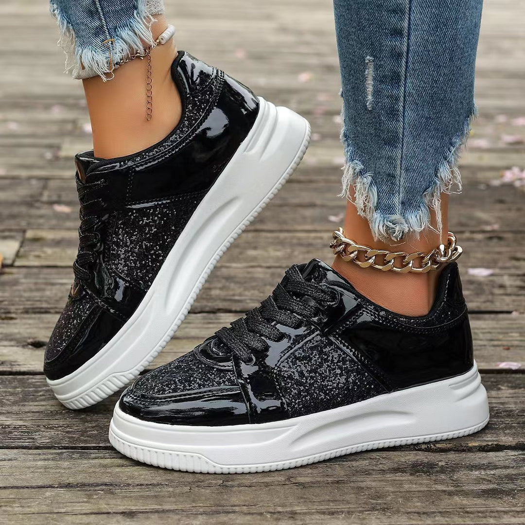 Dame sneakers med skinnende accenter og trendy glimmer Stilla