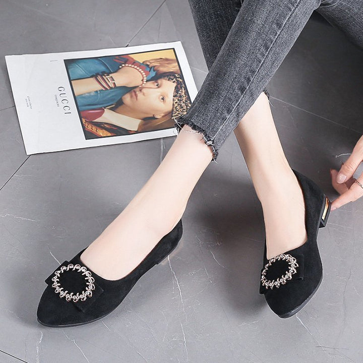 Dame elegante Ballerinas med glitrende strass-accents og blødt overmateriale Stilla