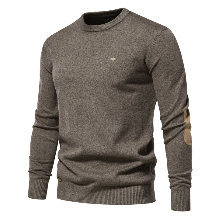 Herrer Rundhals Pullover lavet af fin bomuld med elegante albuepatches Stilla