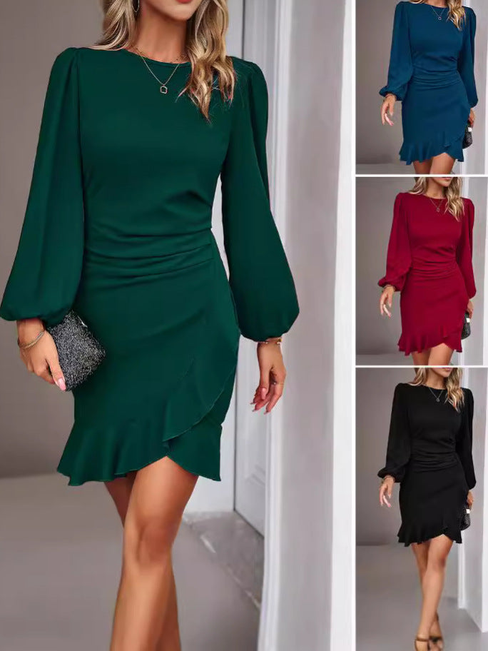 Dame elegant omslagkjole med flæse detaljer og lange ærmer Stilla