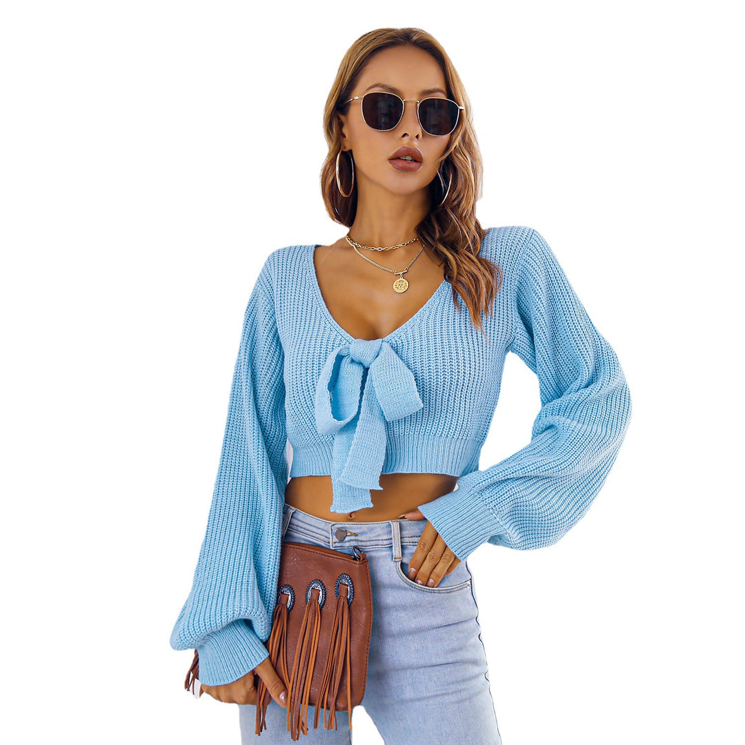 Dame strikket cropped top med V-hals og sløjfedetaljer Stilla